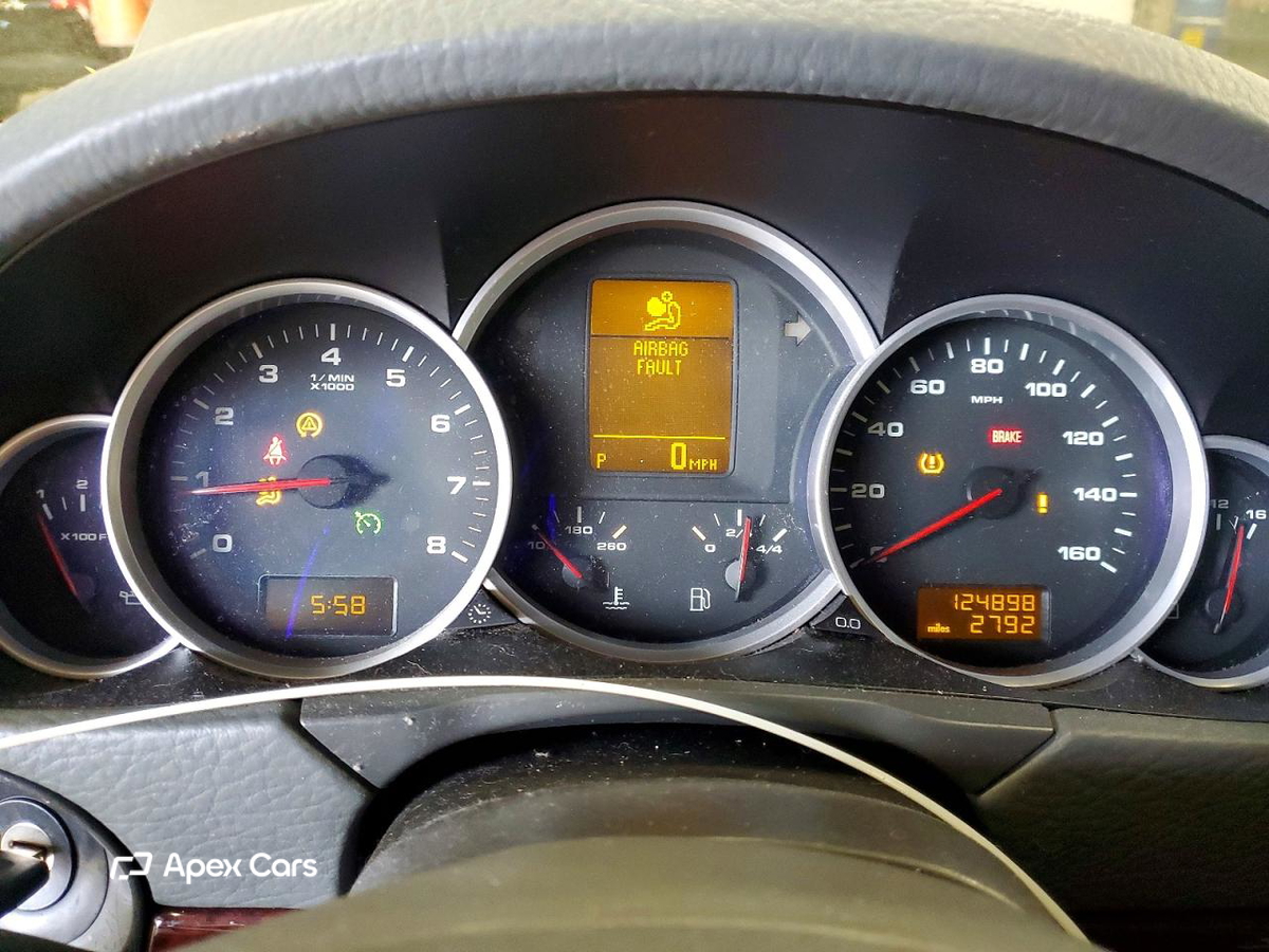 Porsche Cayenne 2004