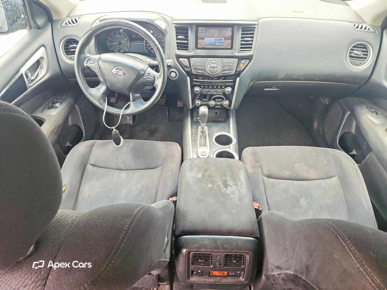 Nissan Pathfinder 2016