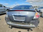 Nissan Altima 2010