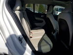Volvo XC40 2021