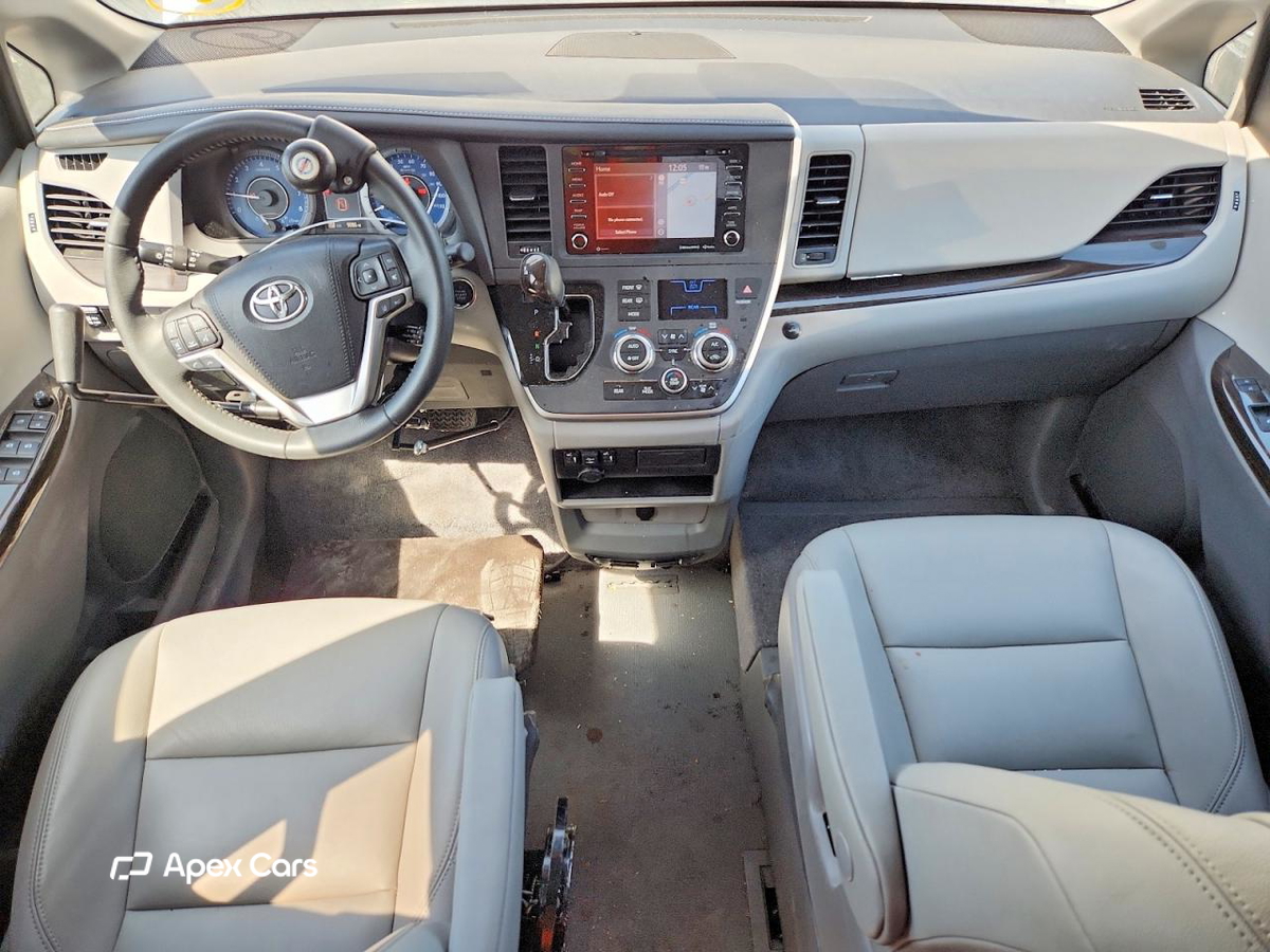 Toyota Sienna 2020