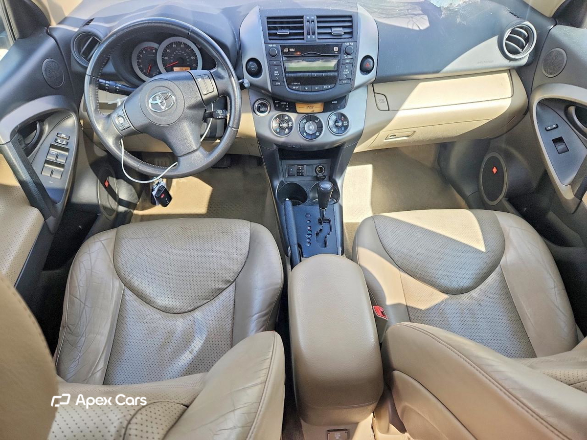Toyota RAV 4 2011