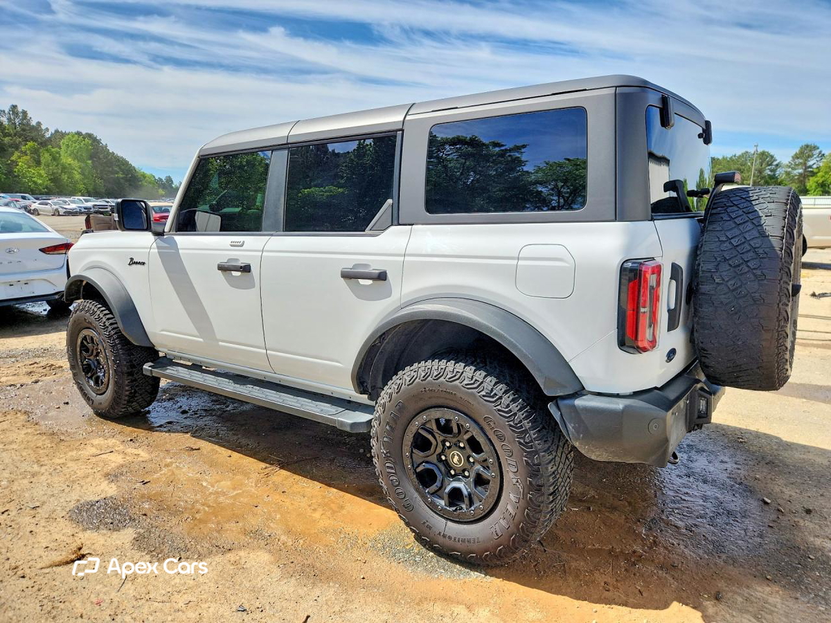 Ford Bronco 2022