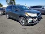 Toyota Highlander 2015