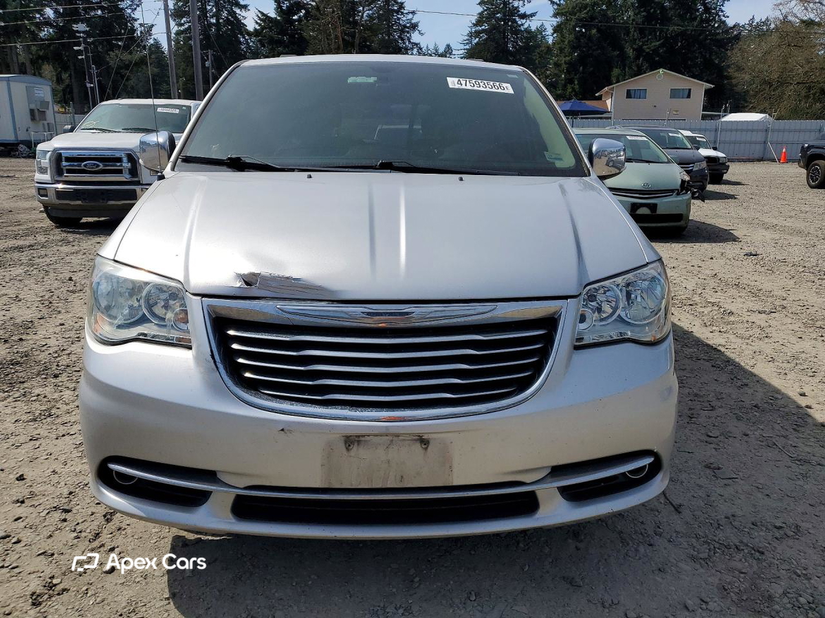 Chrysler Voyager 2012