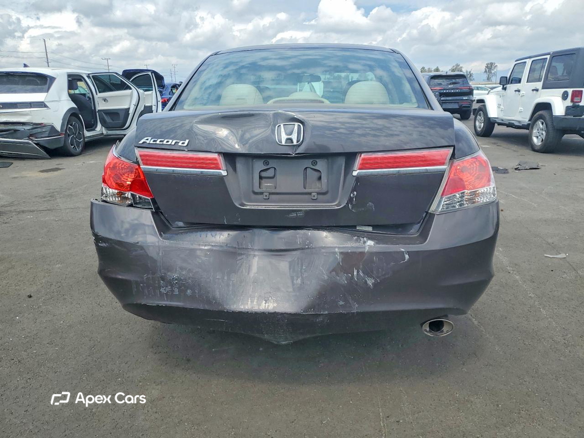 Honda Accord 2011