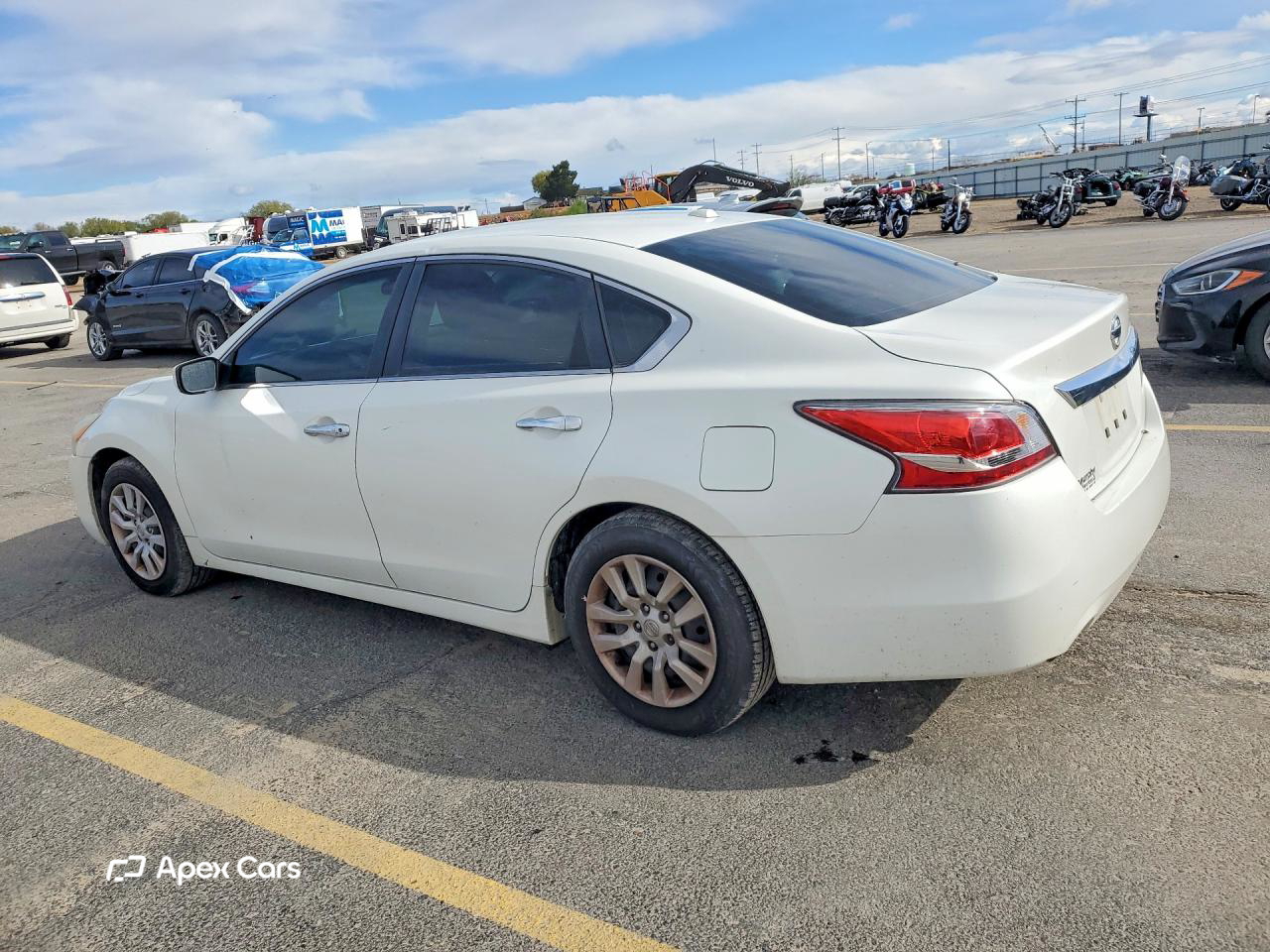 Nissan Altima 2015