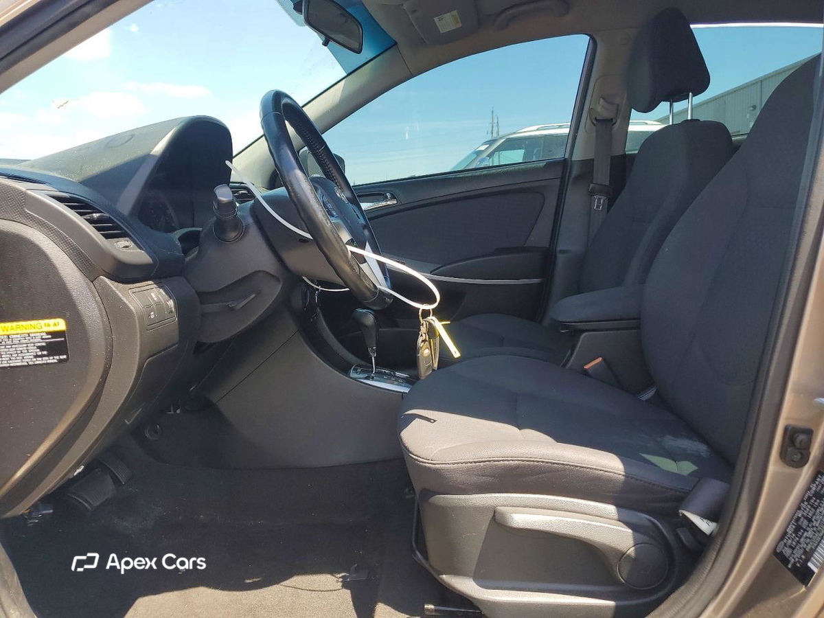 Hyundai Accent 2014