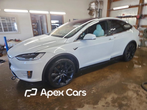 Tesla Model X 2020 - Image 1 of 13