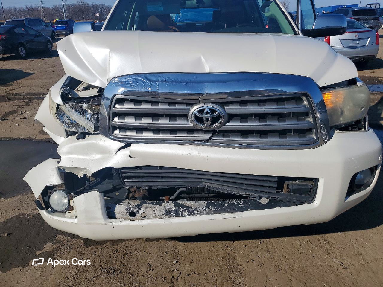 Toyota Sequoia 2011