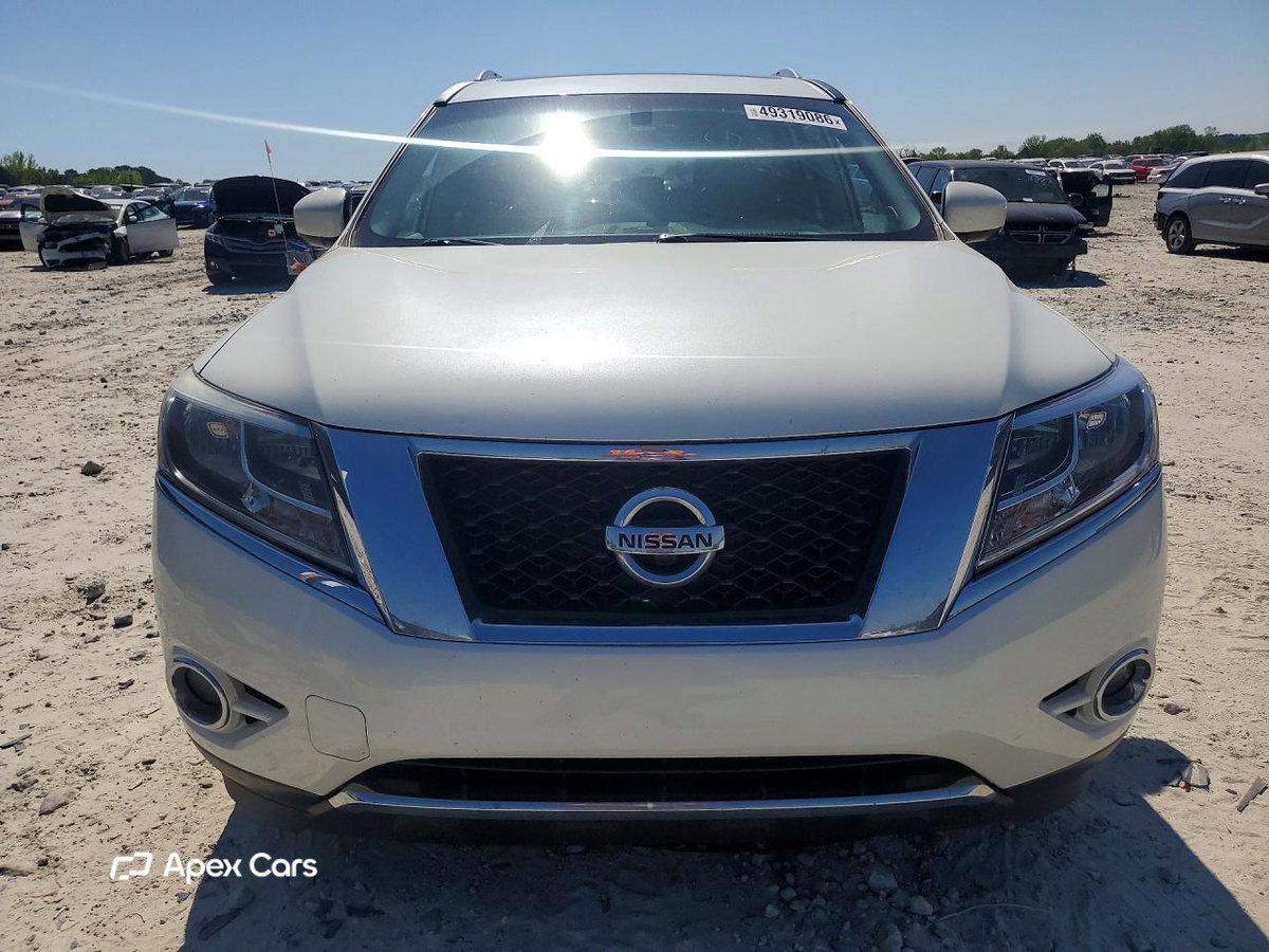 Nissan Pathfinder 2016