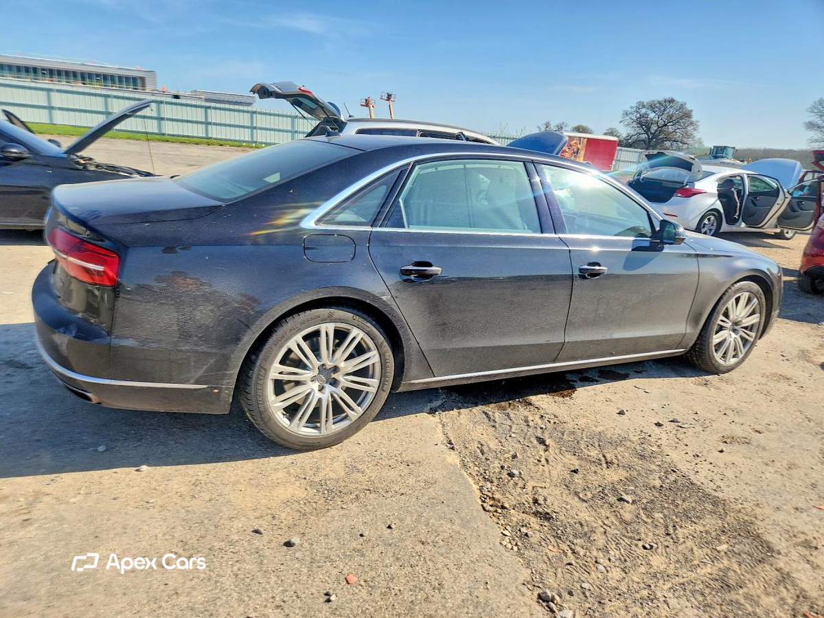 Audi A8 2015