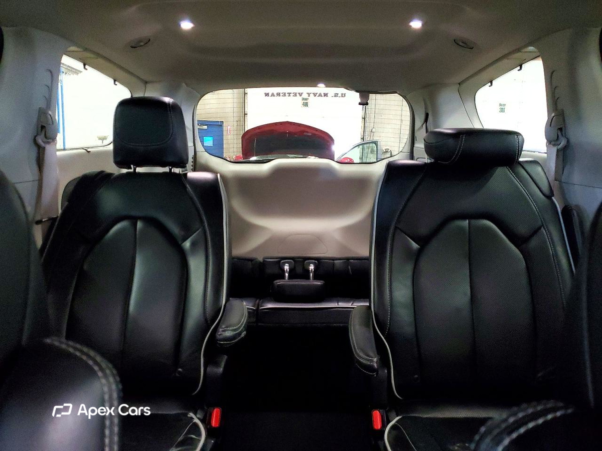 Chrysler Pacifica 2022