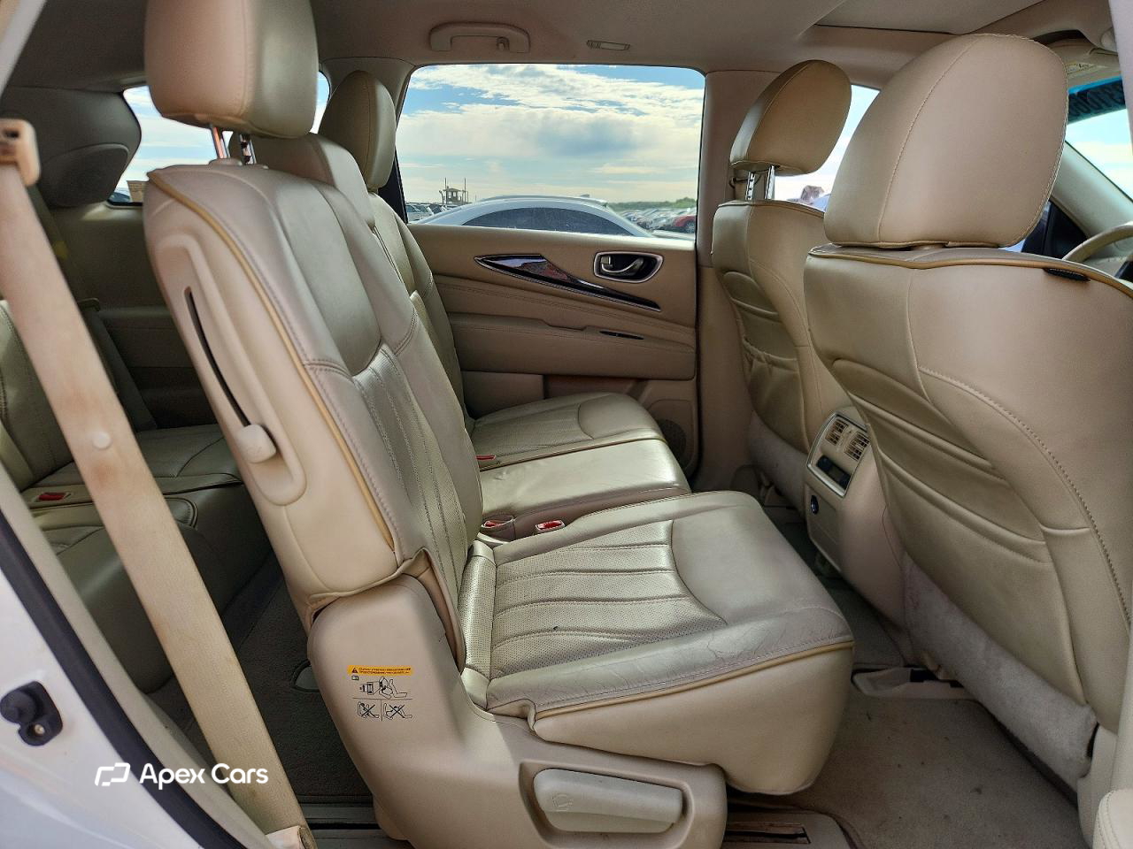 Infiniti JX 2013