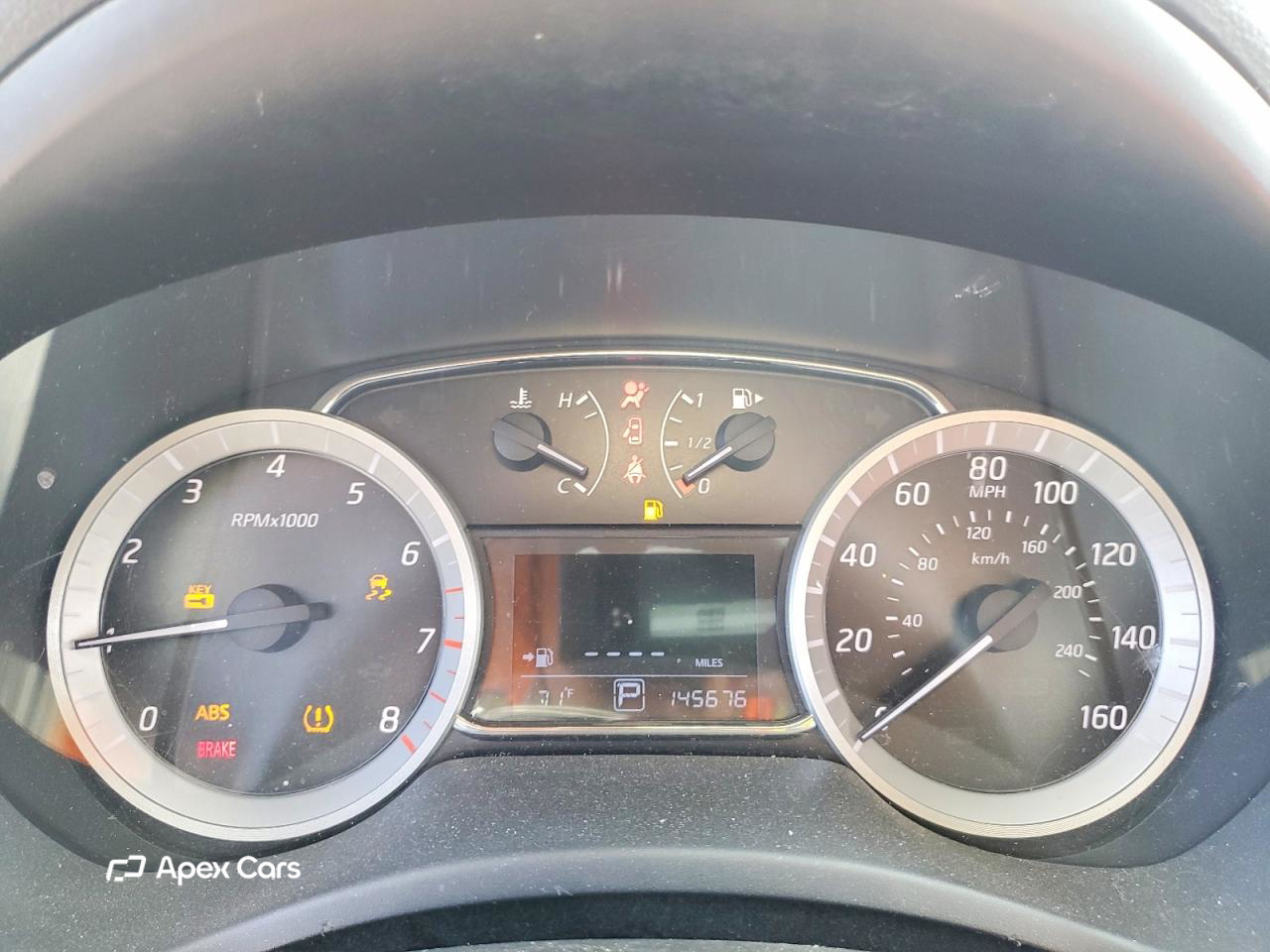 Nissan Sentra 2015