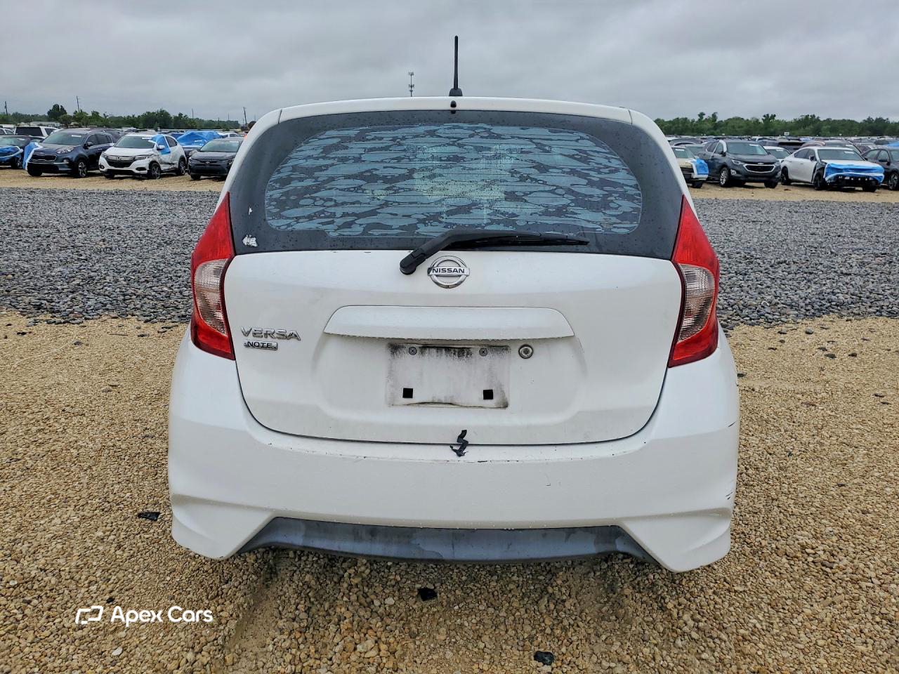 Nissan Versa 2018