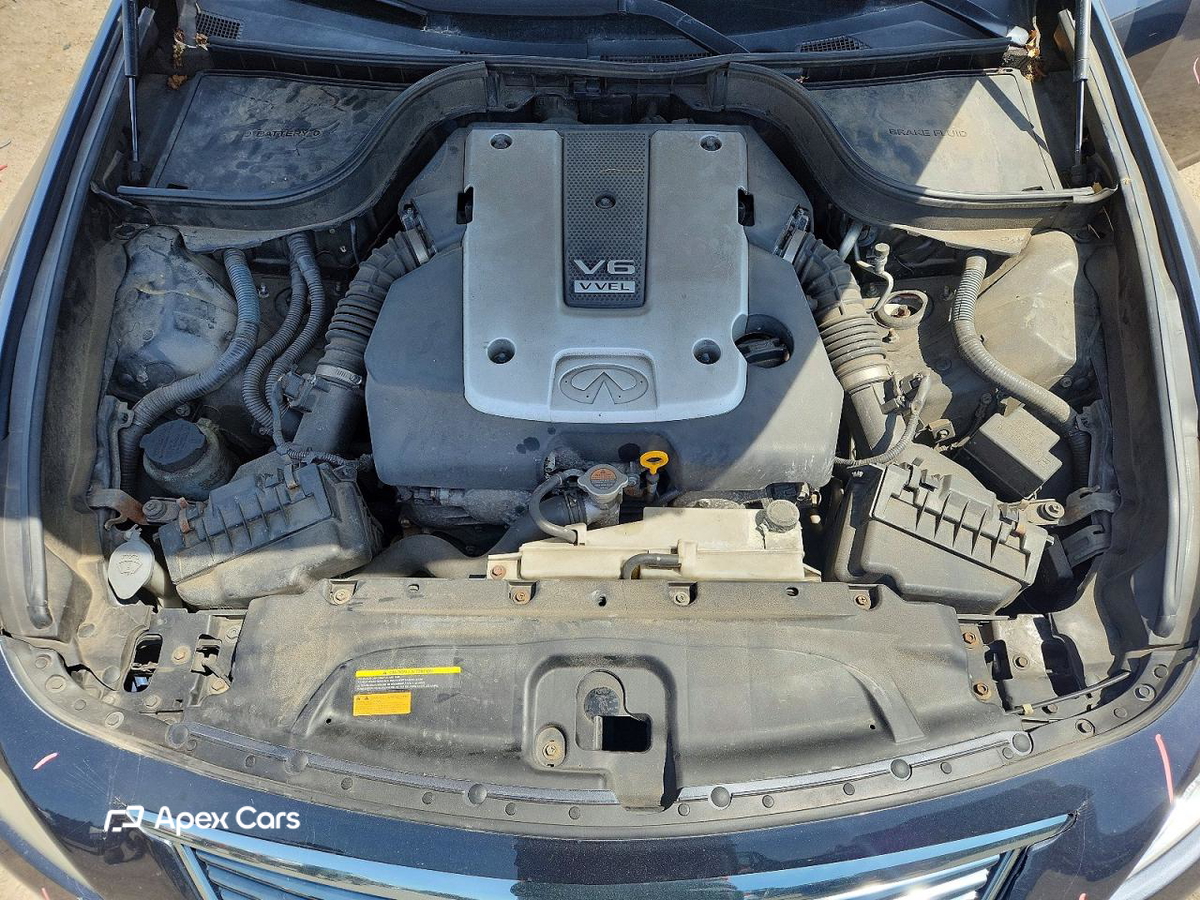 Infiniti G 2012