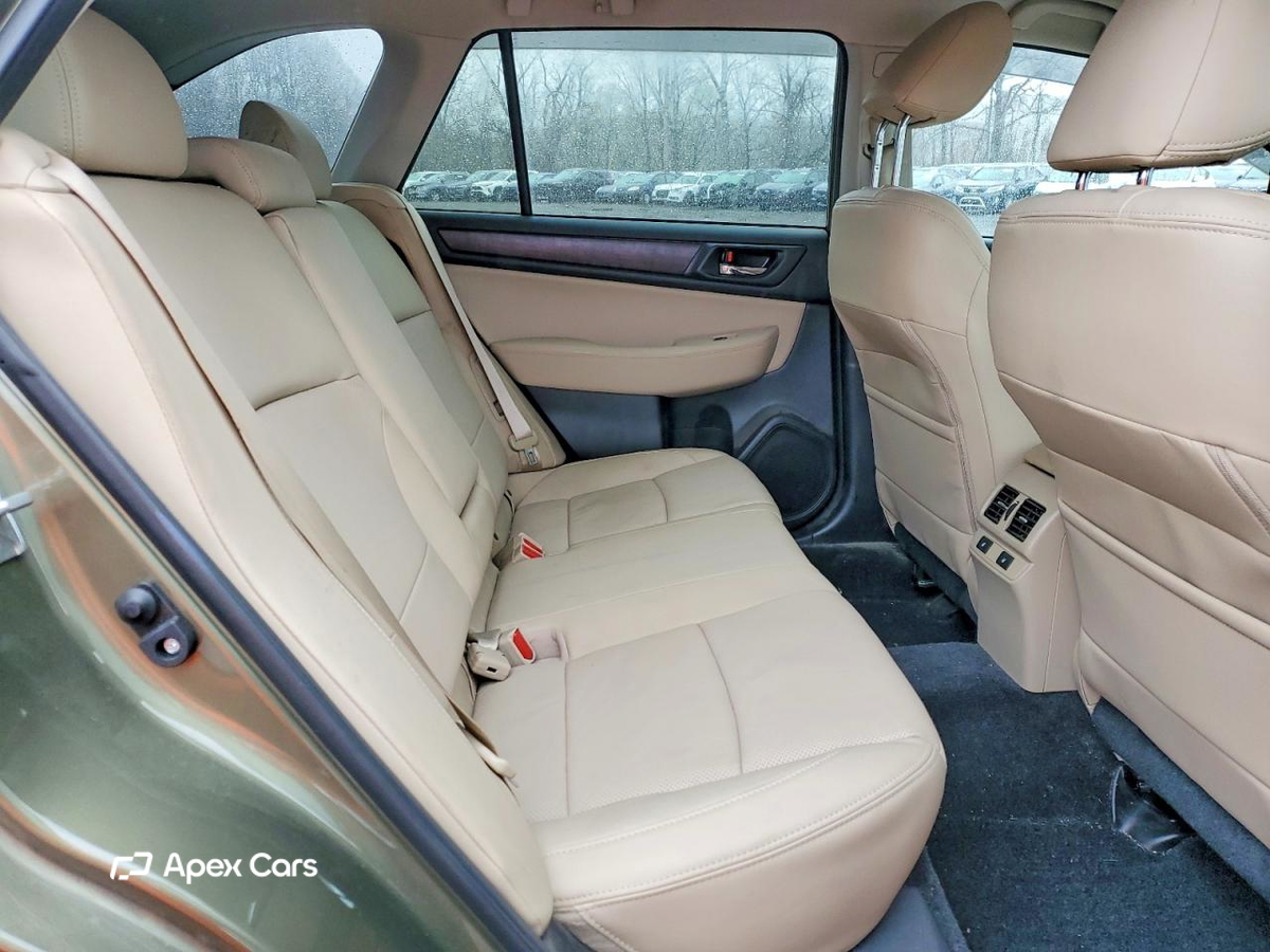 Subaru Outback 2015
