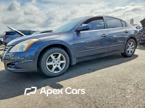 Nissan Altima 2010 - Image 1 of 13