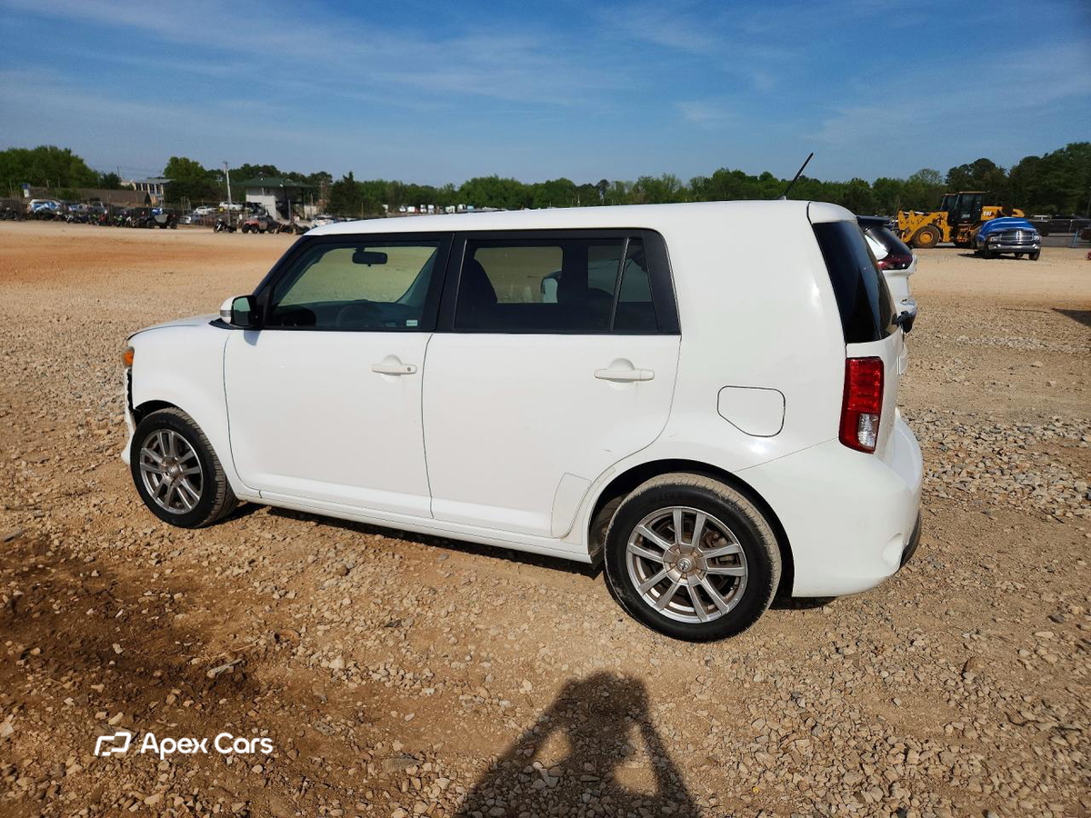 Scion xB 2015