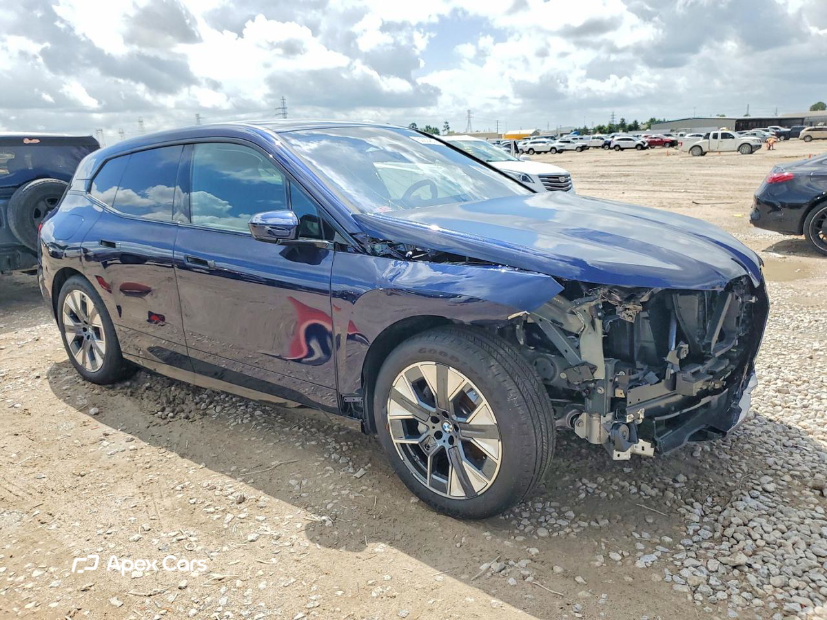 BMW iX 2026