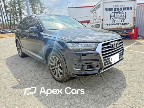 Audi Q7 2017 - Image 1 of 10