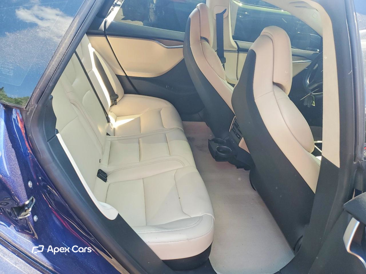 Tesla Model S 2018