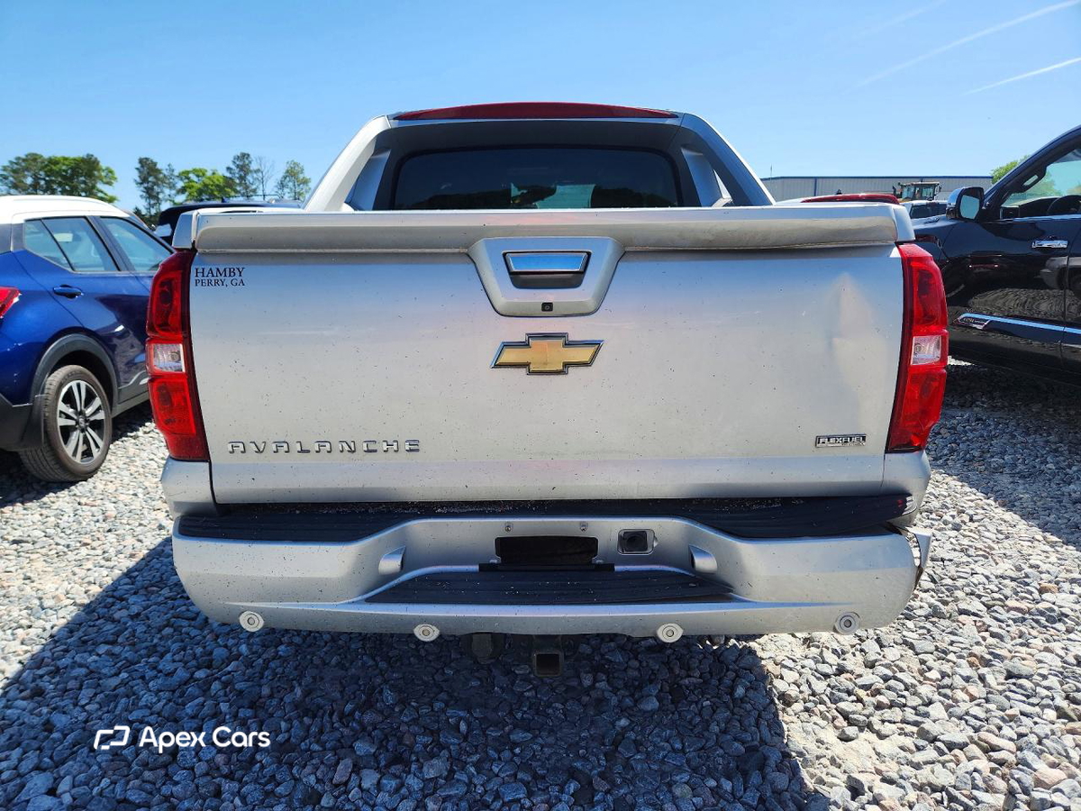 Chevrolet Avalanche 2011