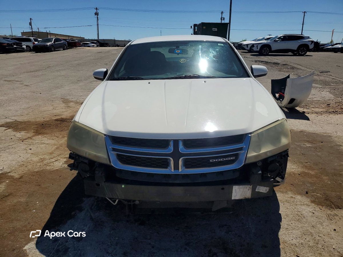 Dodge Avenger 2011