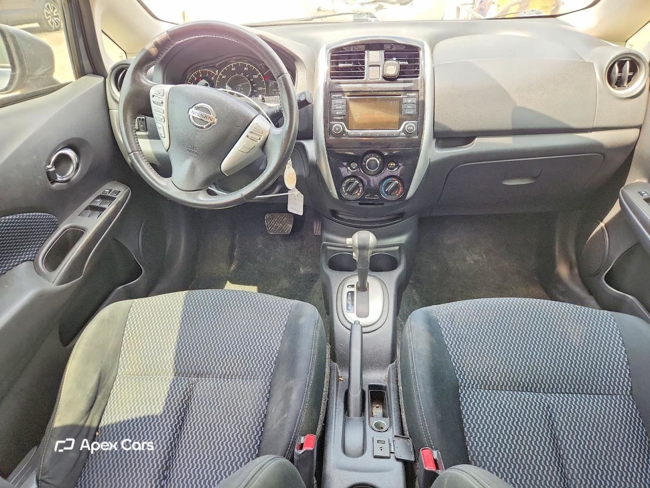 Nissan Versa 2016