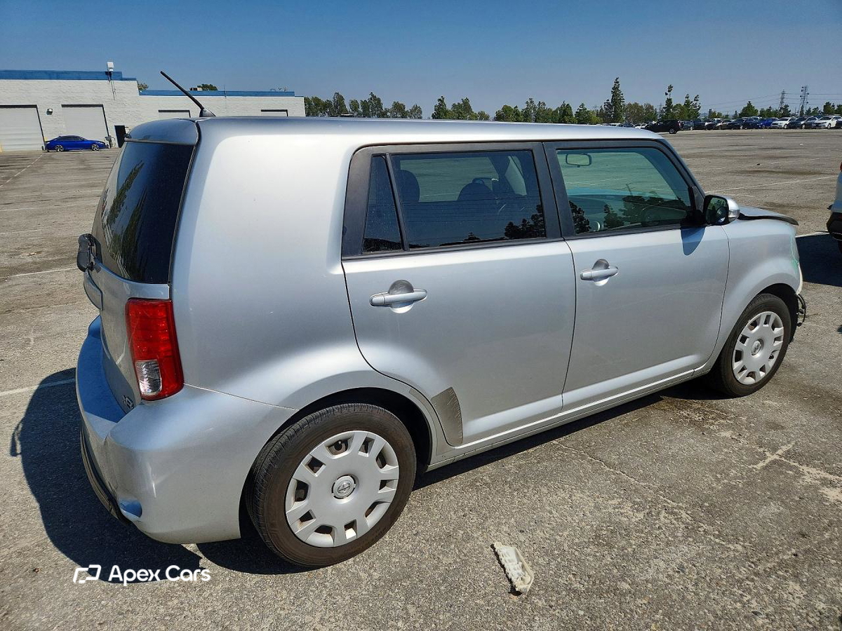 Scion xB 2014