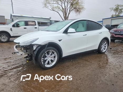 Tesla Model Y 2023 - Zdjęcie 1 z 14