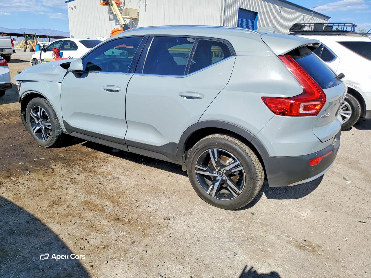 Volvo XC40 2024