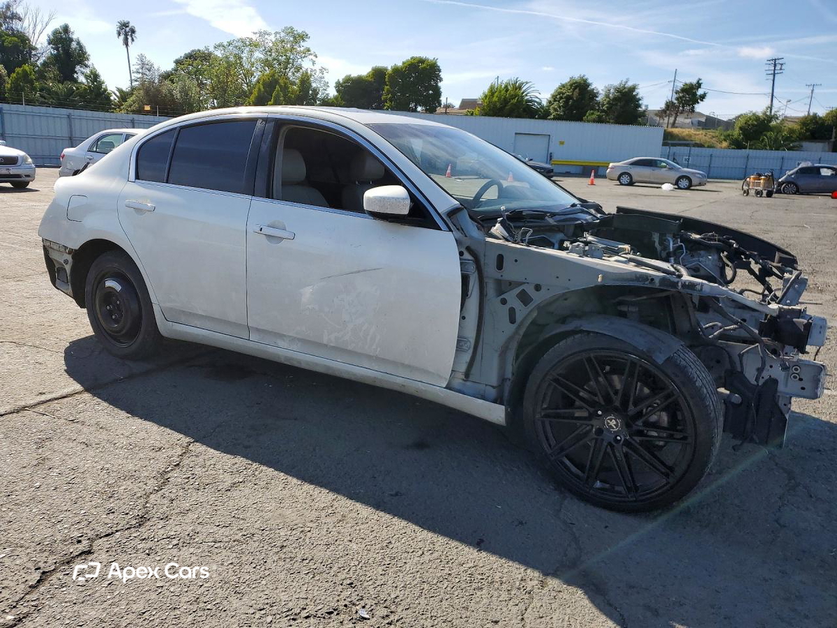 Infiniti G 2010