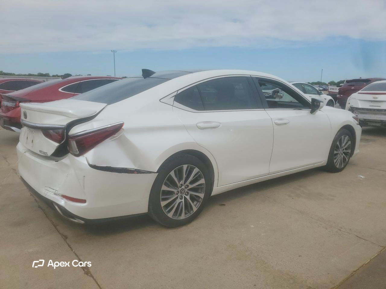 Lexus ES 2019