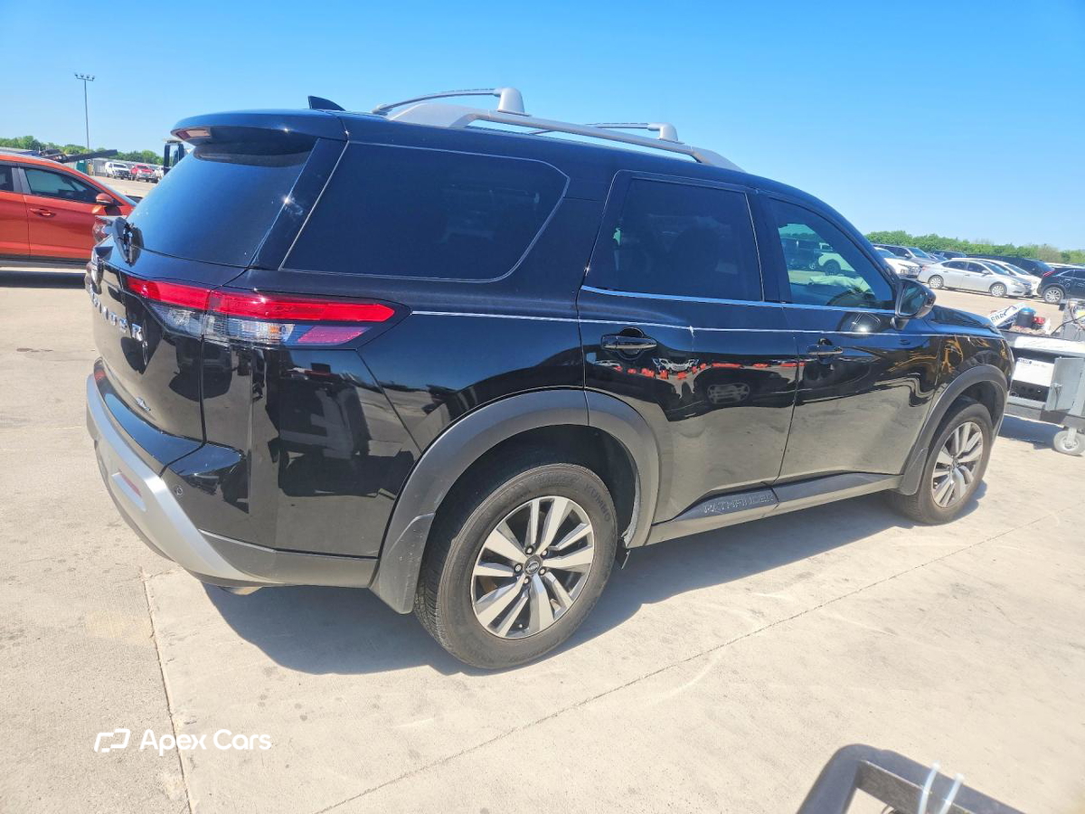 Nissan Pathfinder 2024