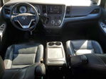 Toyota Sienna 2016