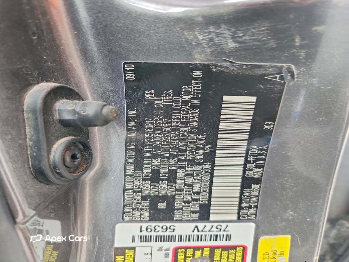 Toyota Sienna 2011