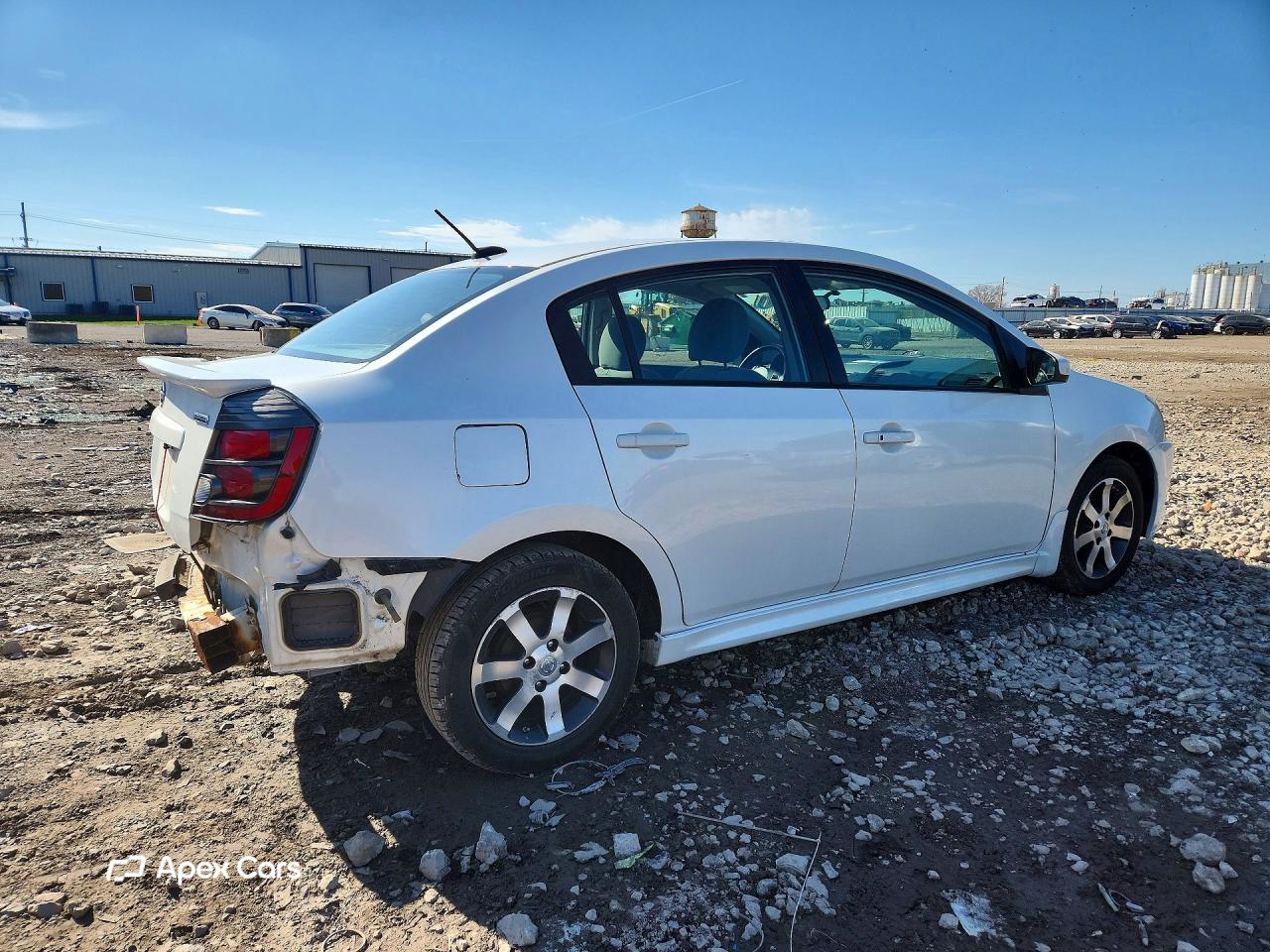 Nissan Sentra 2012
