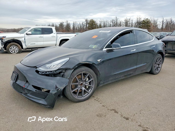 2018 Tesla Model 3 - Zdjęcie 1 z 5