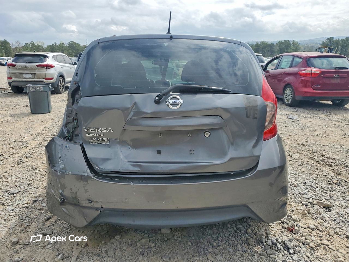 Nissan Versa 2018