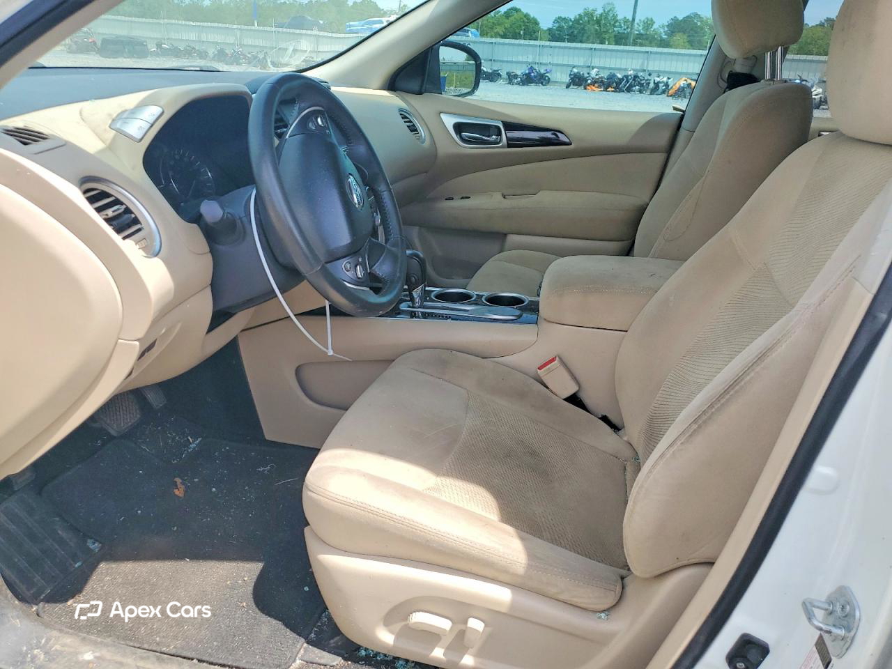 Nissan Pathfinder 2016