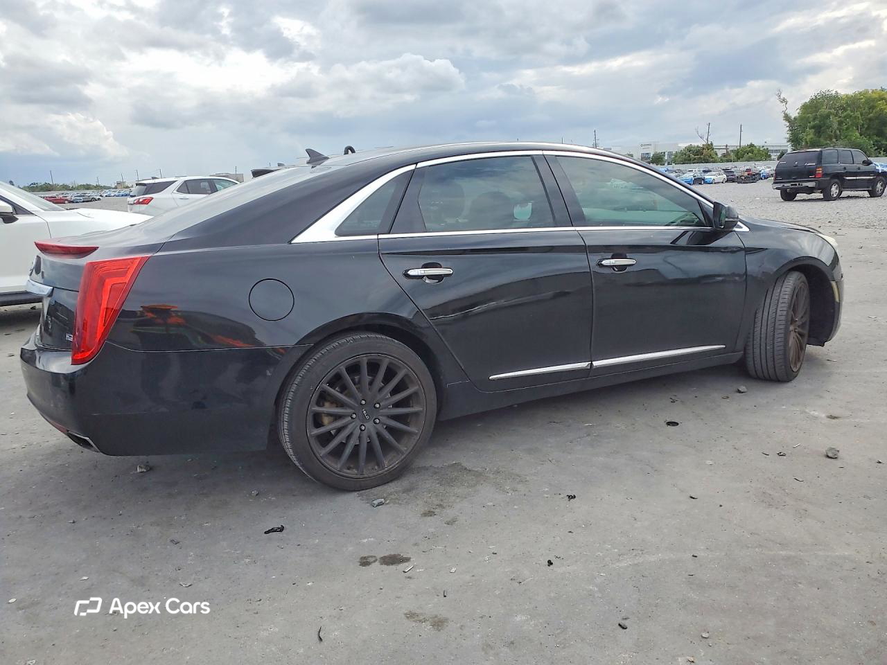 Cadillac XTS 2013