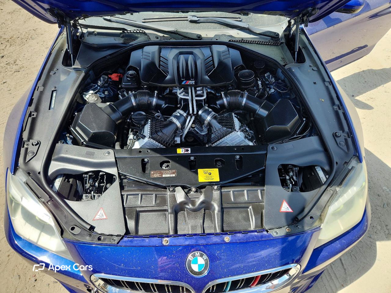 BMW M6 2013