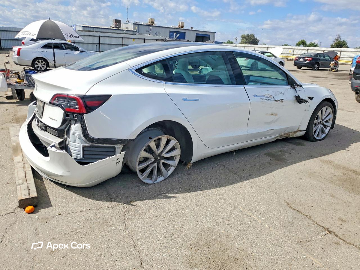 Tesla Model 3 2020