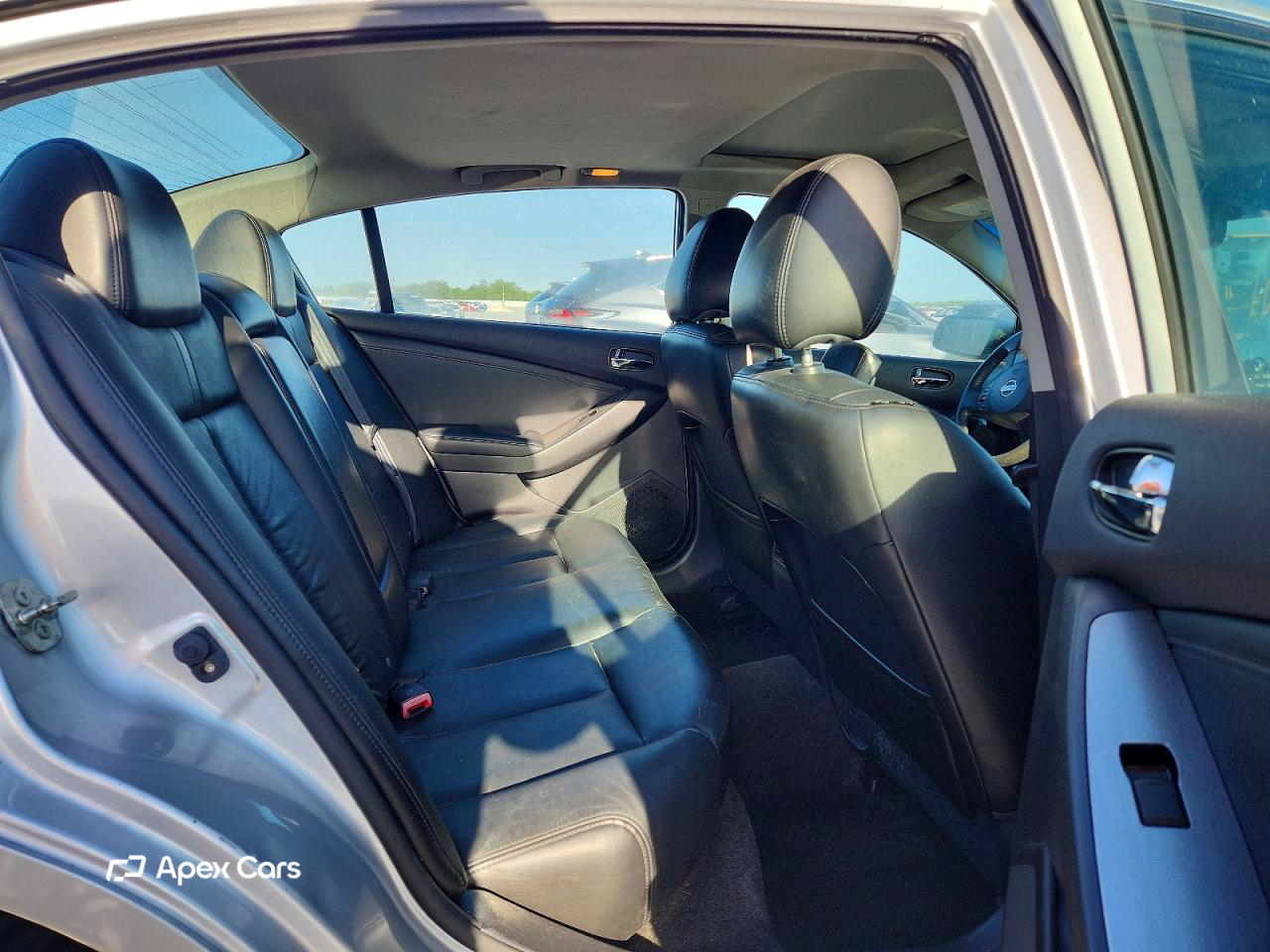 Nissan Altima 2012