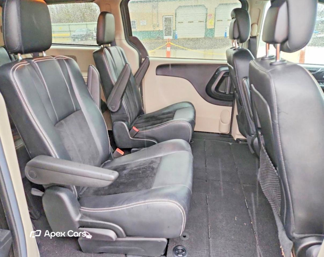 Dodge Caravan 2017