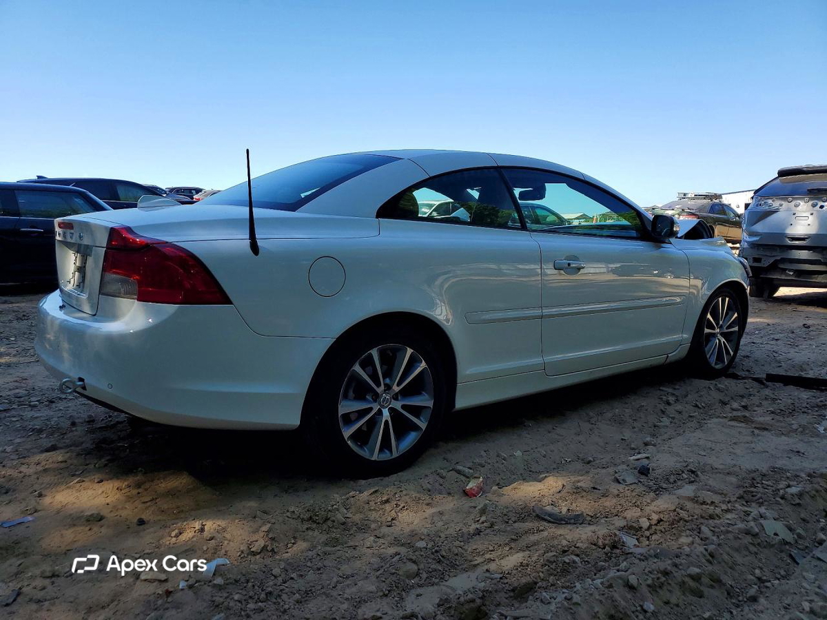 Volvo C70 2013