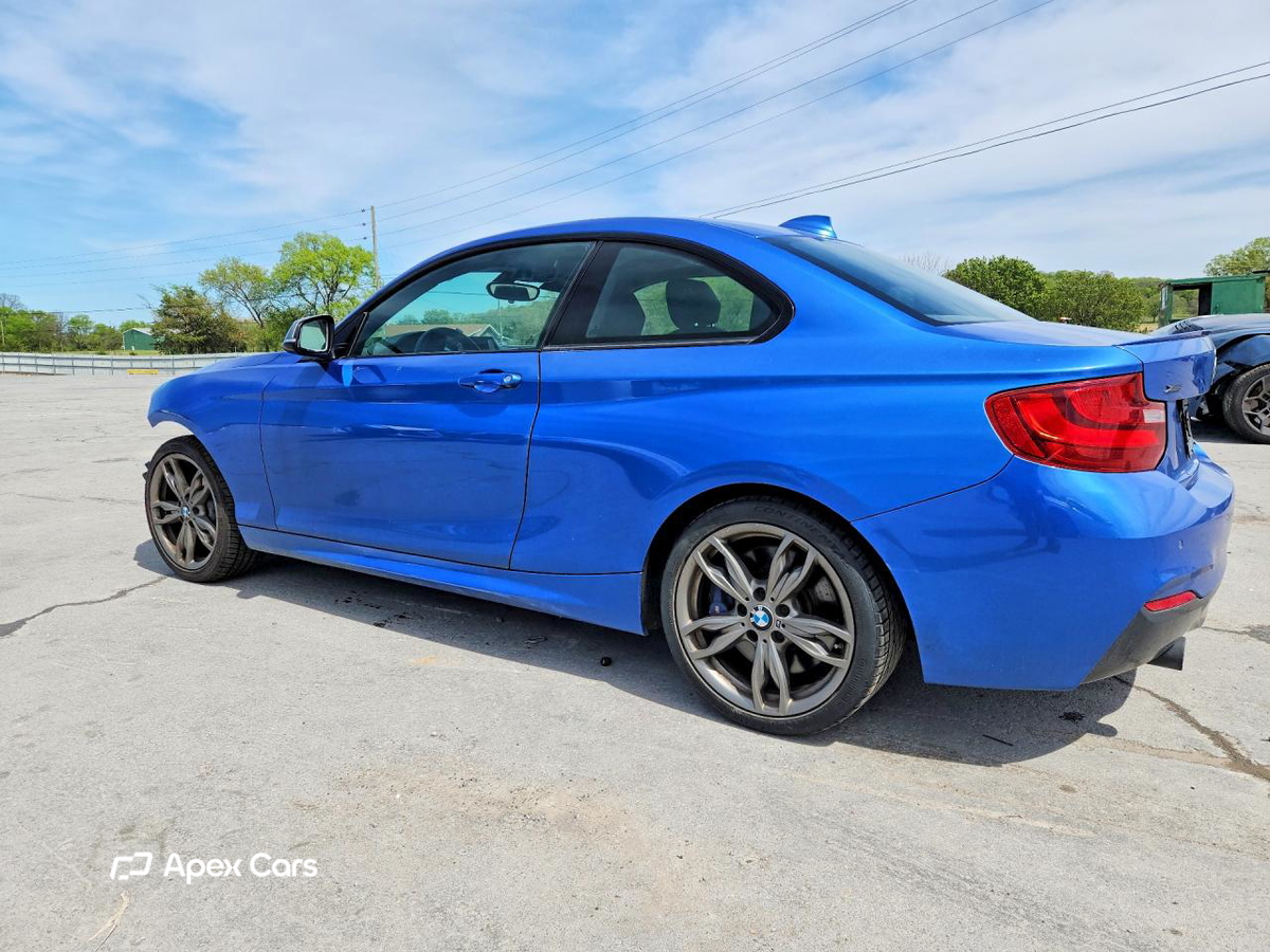 BMW M2 2016