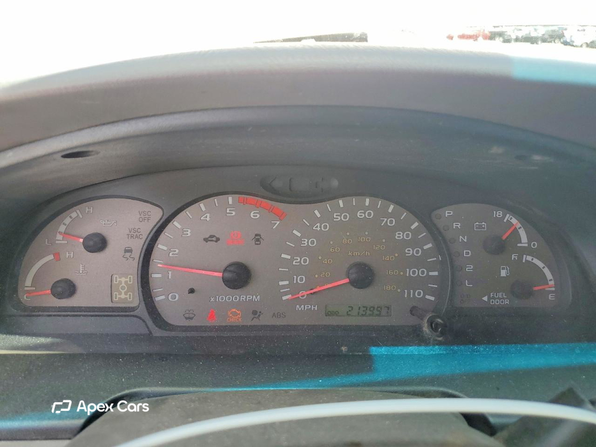 Toyota Sequoia 2002